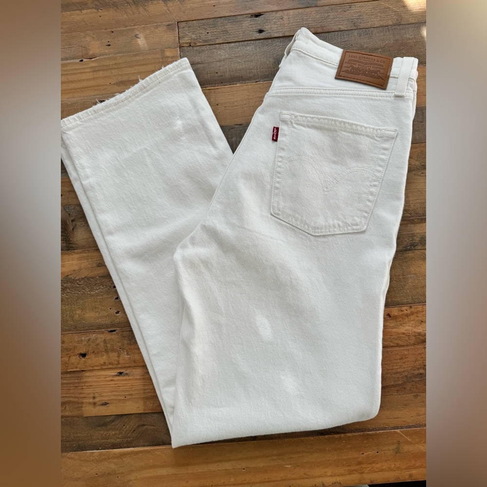 Ribcage Straight Ankle Women’s Jean in Cloud White
